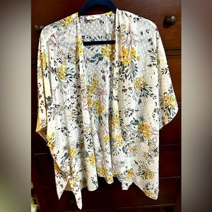 Maurices plus size - OS kimono overpiece floral flowy top jacket